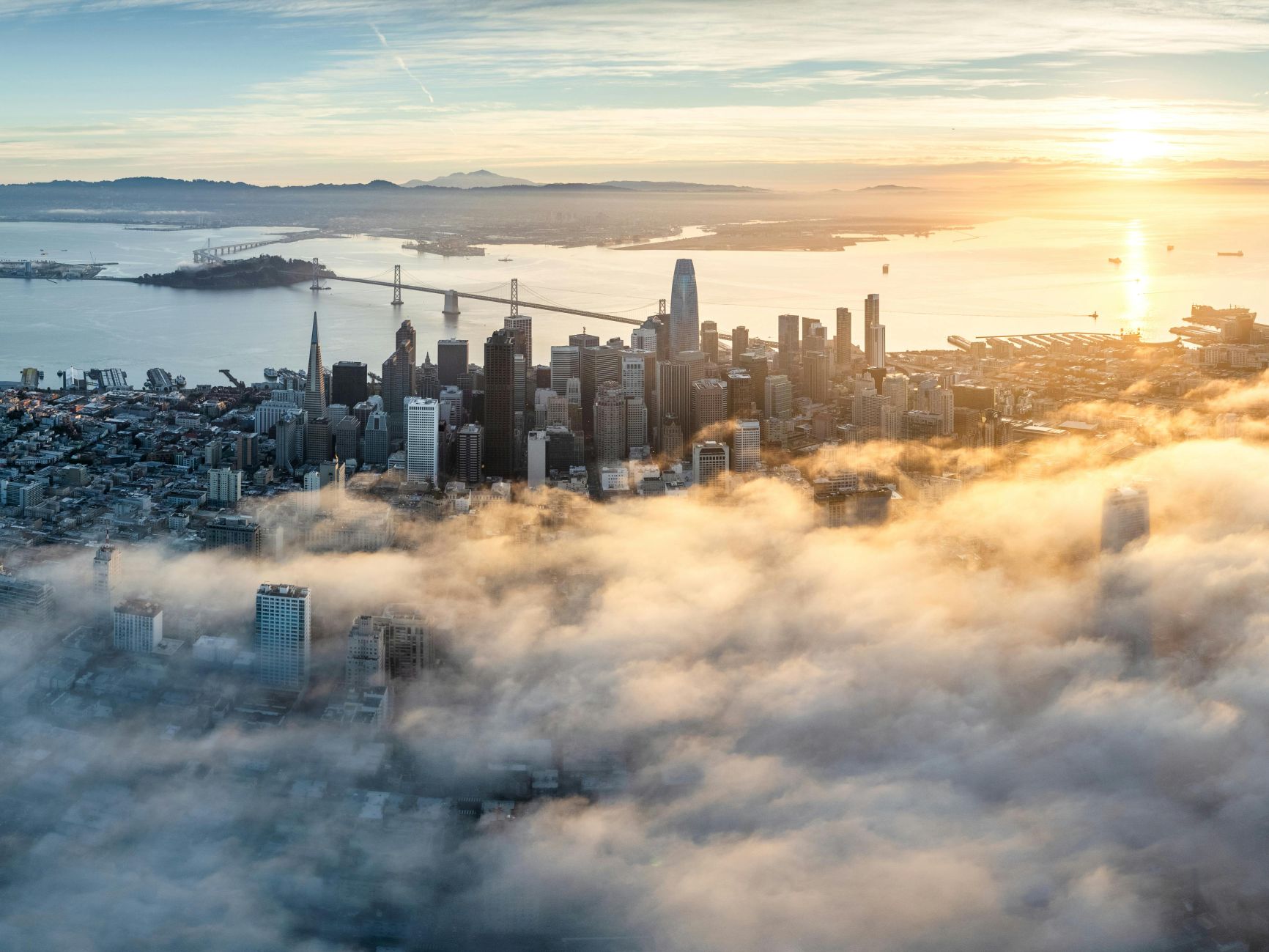San Francisco skyline at sunrise.